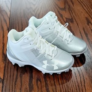 Toddler baseball cleats